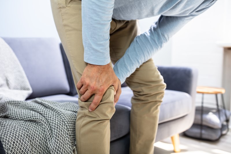 Zapalenie stawu kolanowego - przyczyny, diagnostyka, metody leczenia